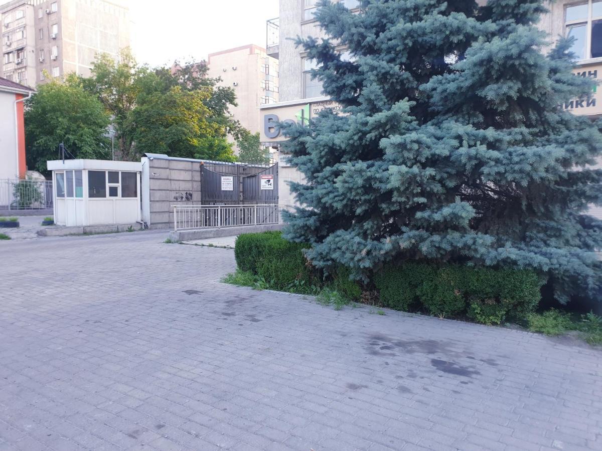 Apartments Paritet Bishkek Ngoại thất bức ảnh